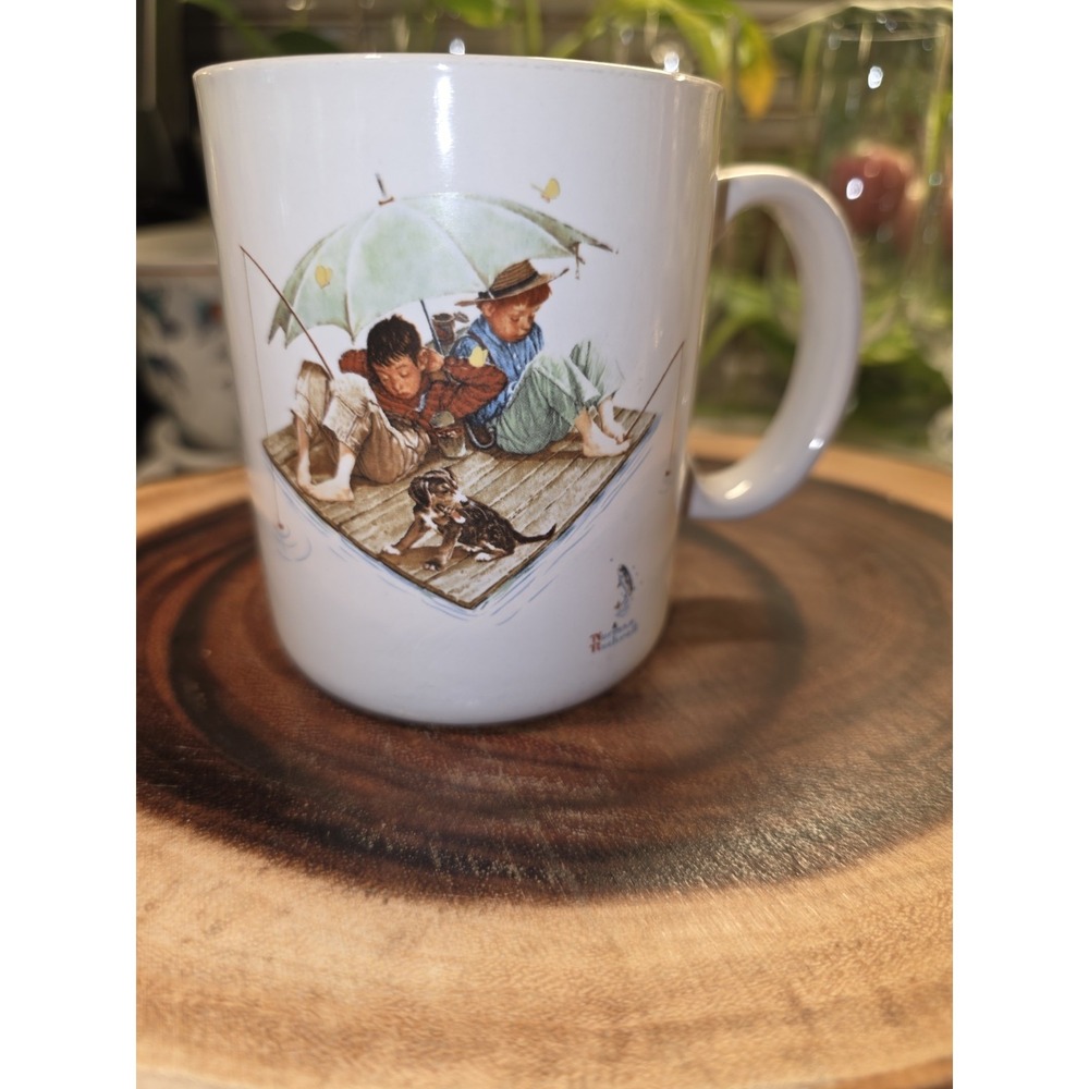 VINTAGE 1987‎ Norman Rockwell Museum FISHERMAN'S PARADISE BOYS FISHING MUG CUP